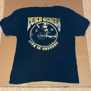 Luke Combs Live in Concert tee shirt